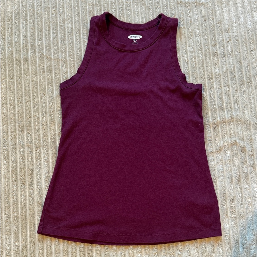 Old Navy Women's Burgundy Tank Top